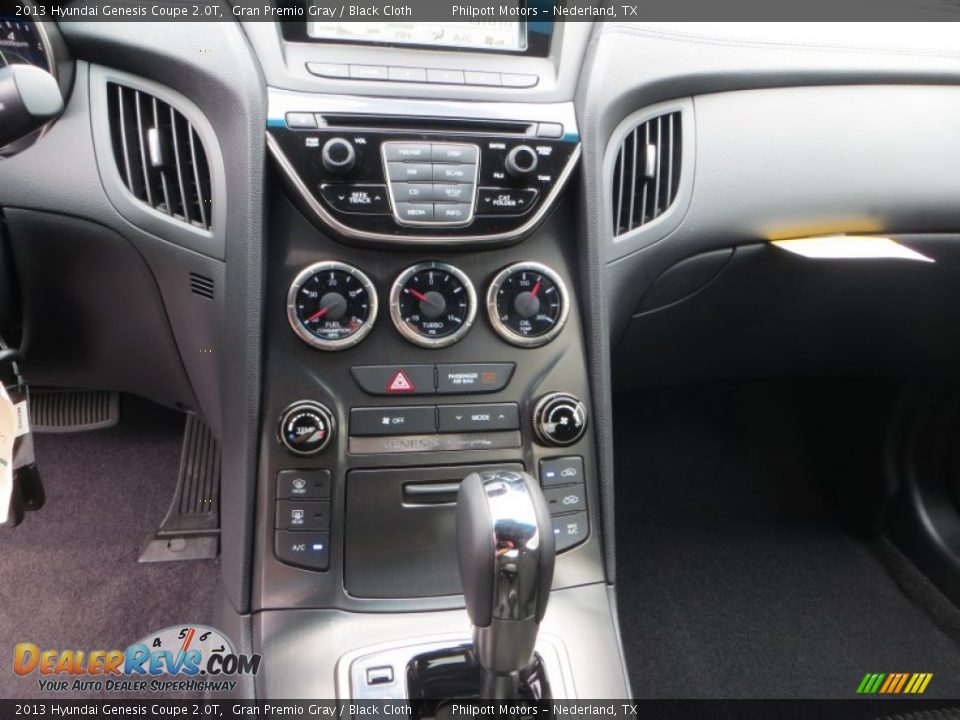 2013 Hyundai Genesis Coupe 2.0T Gran Premio Gray / Black Cloth Photo #22