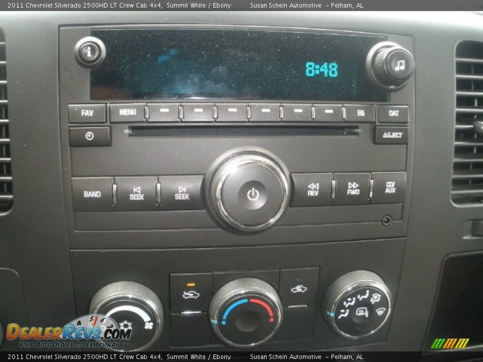 2011 Chevrolet Silverado 2500HD LT Crew Cab 4x4 Summit White / Ebony Photo #26
