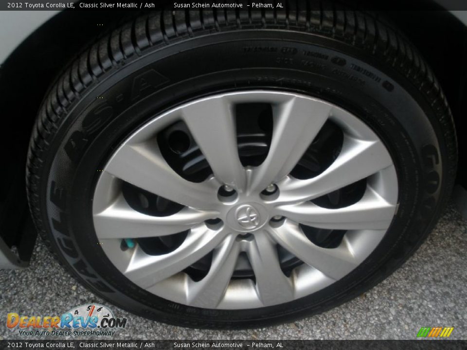 2012 Toyota Corolla LE Classic Silver Metallic / Ash Photo #17