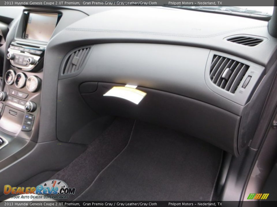 2013 Hyundai Genesis Coupe 2.0T Premium Gran Premio Gray / Gray Leather/Gray Cloth Photo #18