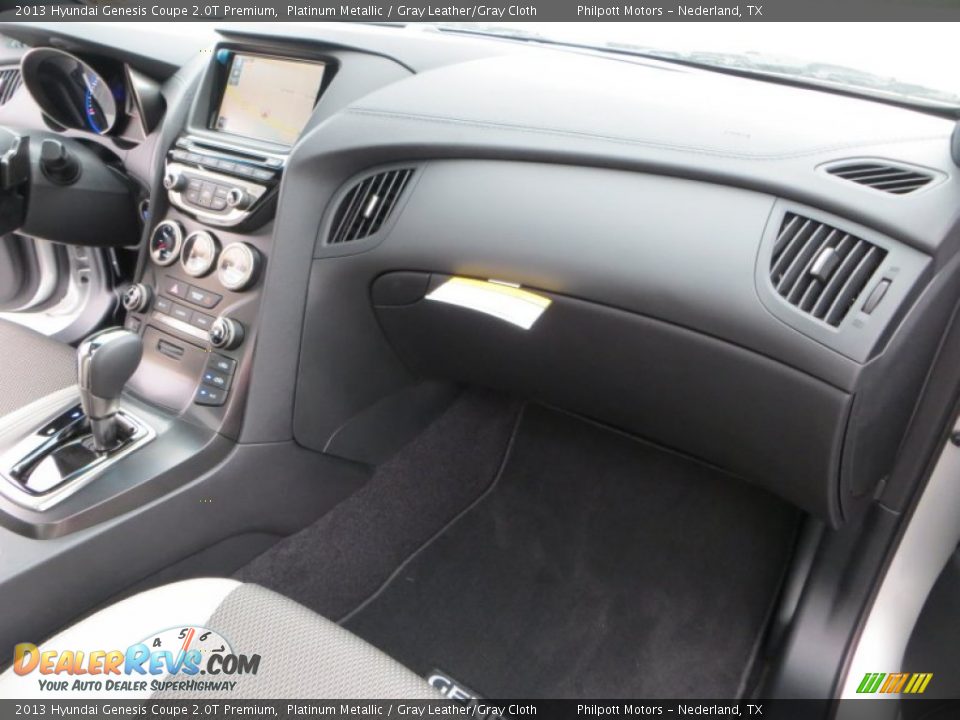 2013 Hyundai Genesis Coupe 2.0T Premium Platinum Metallic / Gray Leather/Gray Cloth Photo #18