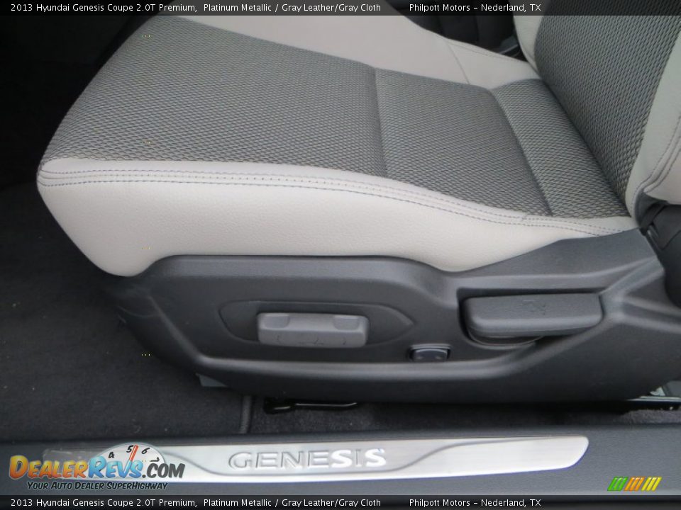 2013 Hyundai Genesis Coupe 2.0T Premium Platinum Metallic / Gray Leather/Gray Cloth Photo #22