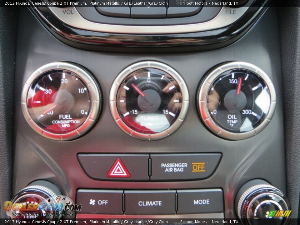 2013 Hyundai Genesis Coupe 2.0T Premium Platinum Metallic / Gray Leather/Gray Cloth Photo #29