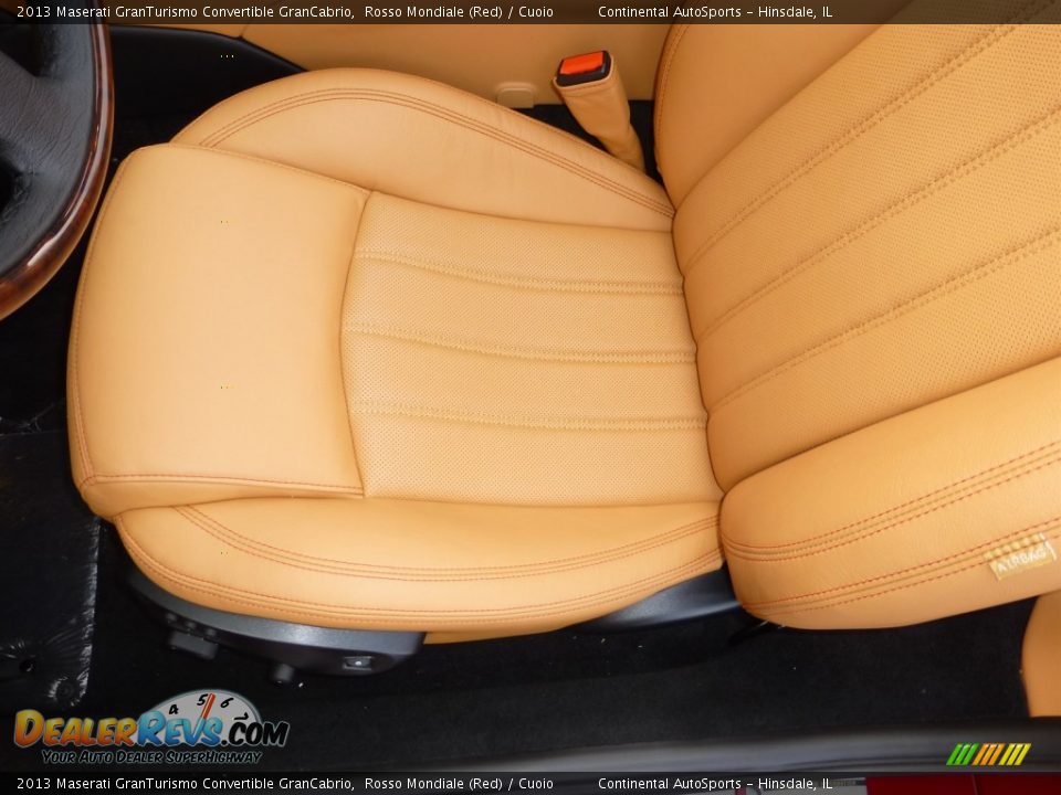 Front Seat of 2013 Maserati GranTurismo Convertible GranCabrio Photo #19