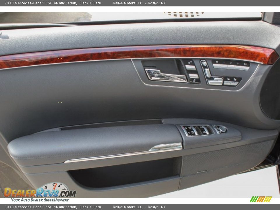 2010 Mercedes-Benz S 550 4Matic Sedan Black / Black Photo #10
