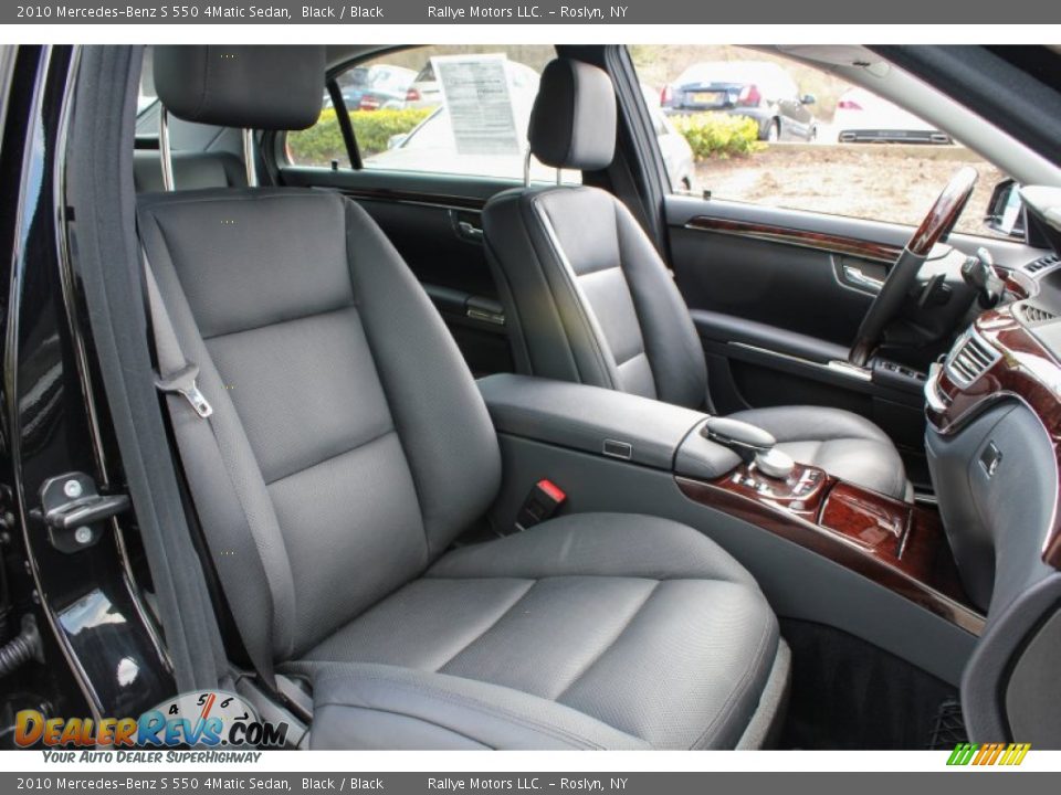 2010 Mercedes-Benz S 550 4Matic Sedan Black / Black Photo #9