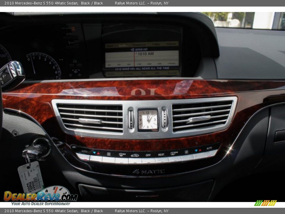 2010 Mercedes-Benz S 550 4Matic Sedan Black / Black Photo #13
