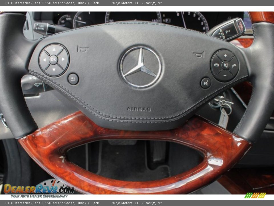 2010 Mercedes-Benz S 550 4Matic Sedan Black / Black Photo #16