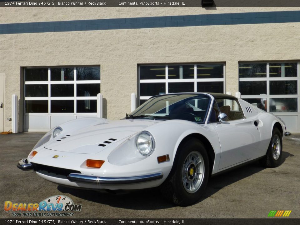 Front 3/4 View of 1974 Ferrari Dino 246 GTS Photo #2