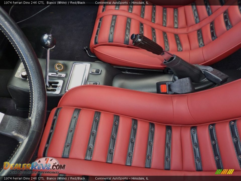 Controls of 1974 Ferrari Dino 246 GTS Photo #23