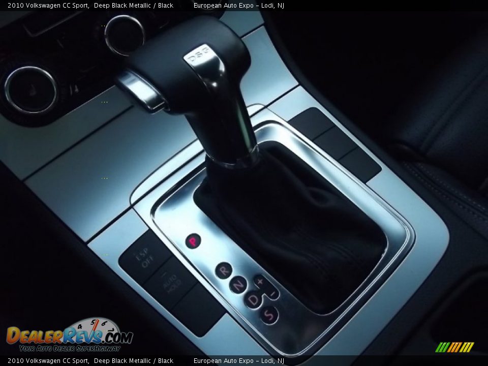 2010 Volkswagen CC Sport Shifter Photo #19