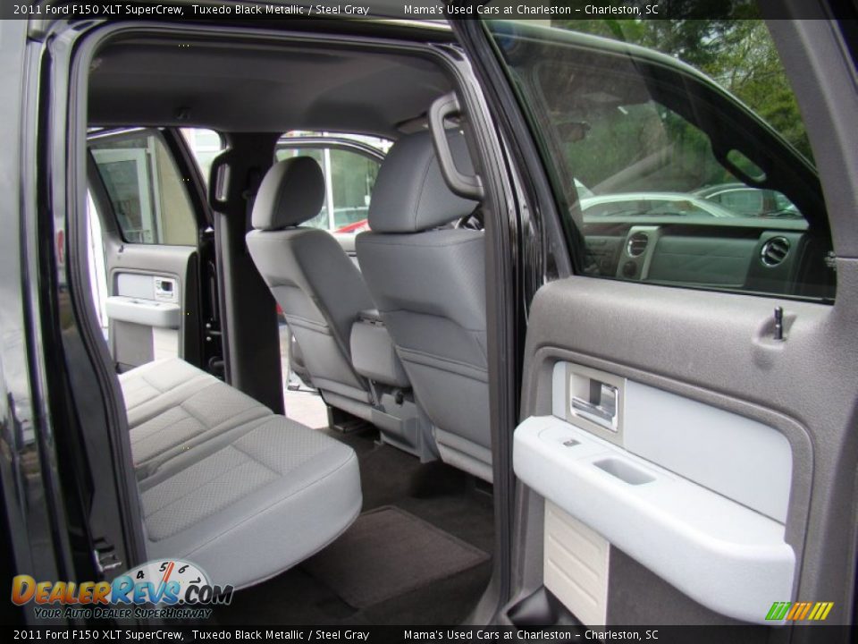 2011 Ford F150 XLT SuperCrew Tuxedo Black Metallic / Steel Gray Photo #13