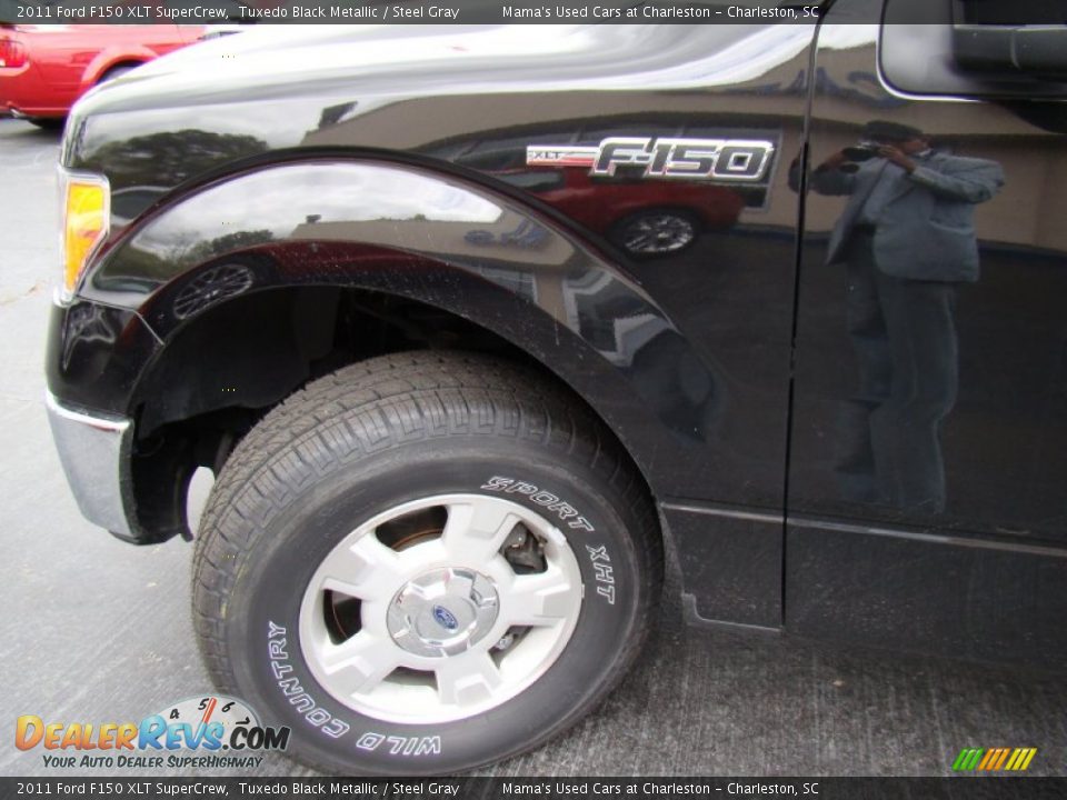 2011 Ford F150 XLT SuperCrew Tuxedo Black Metallic / Steel Gray Photo #28