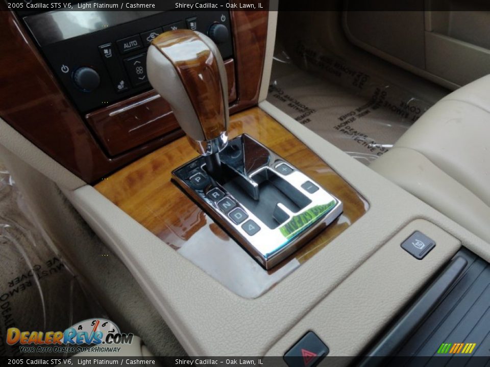2005 Cadillac STS V6 Light Platinum / Cashmere Photo #17