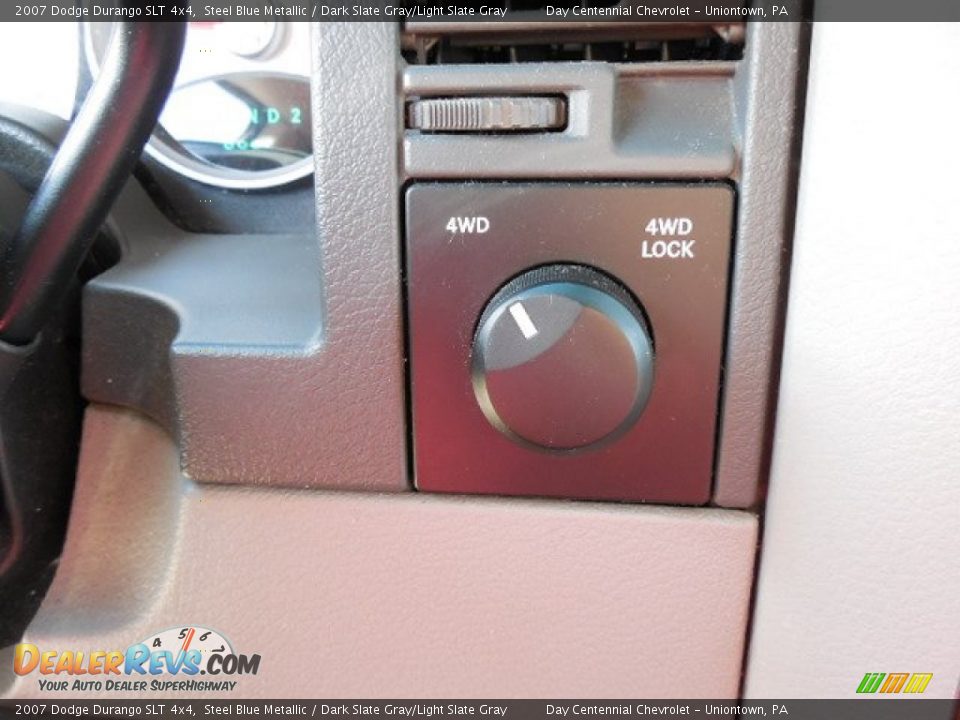 2007 Dodge Durango SLT 4x4 Steel Blue Metallic / Dark Slate Gray/Light Slate Gray Photo #17