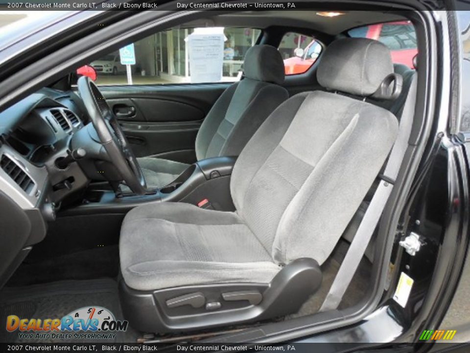 Front Seat of 2007 Chevrolet Monte Carlo LT Photo #12