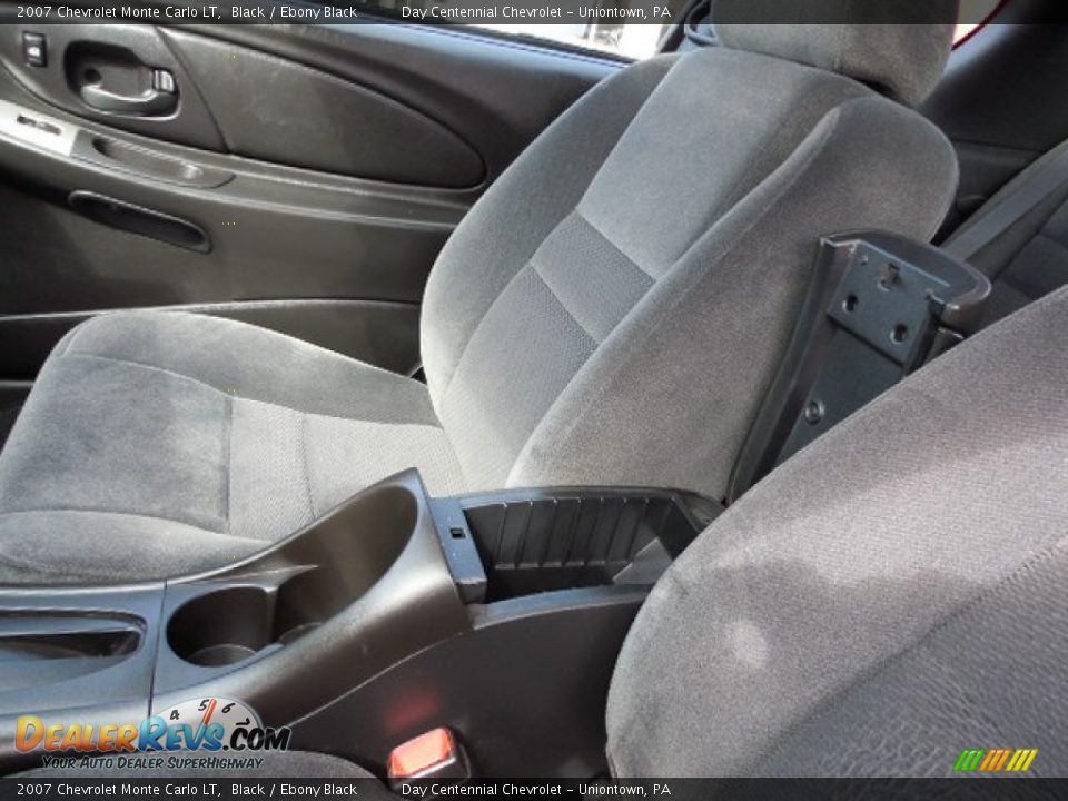 2007 Chevrolet Monte Carlo LT Black / Ebony Black Photo #18