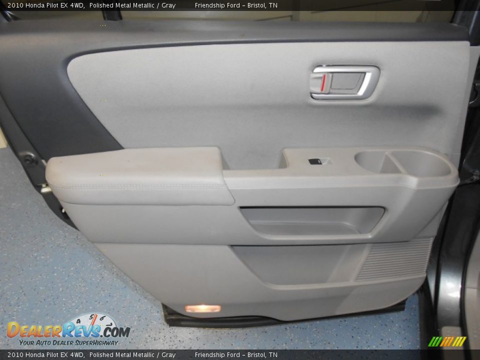 2010 Honda Pilot EX 4WD Polished Metal Metallic / Gray Photo #17