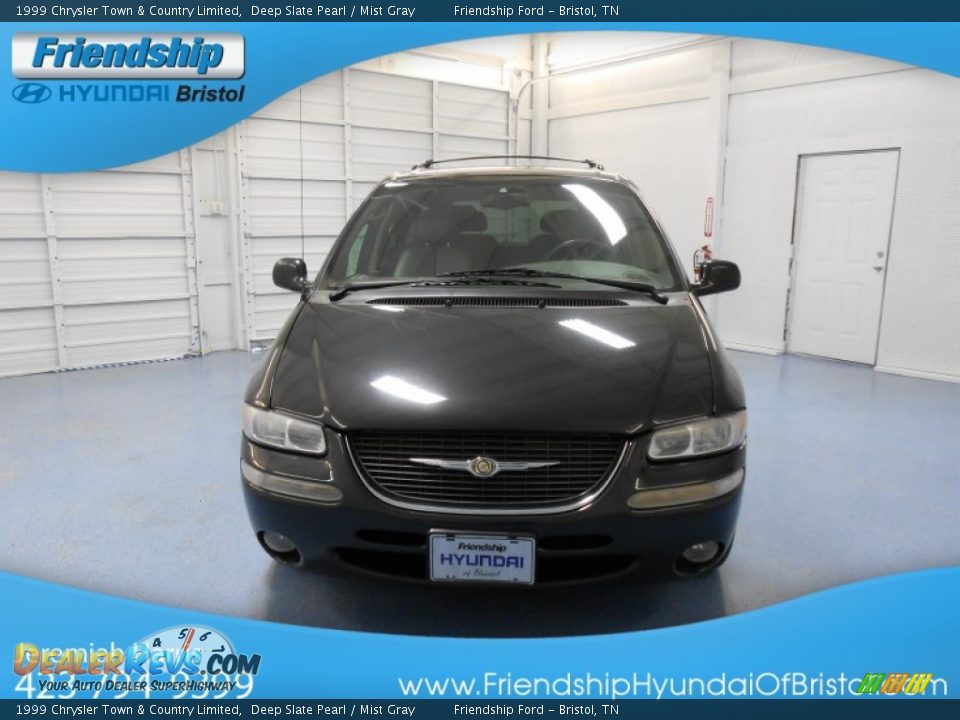 1999 Chrysler Town & Country Limited Deep Slate Pearl / Mist Gray Photo #3