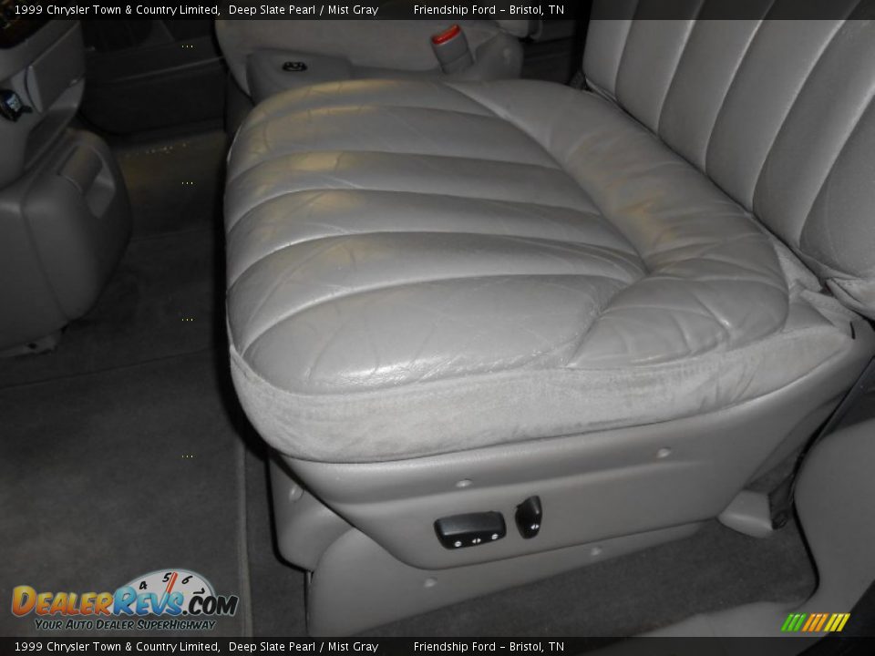 1999 Chrysler Town & Country Limited Deep Slate Pearl / Mist Gray Photo #12
