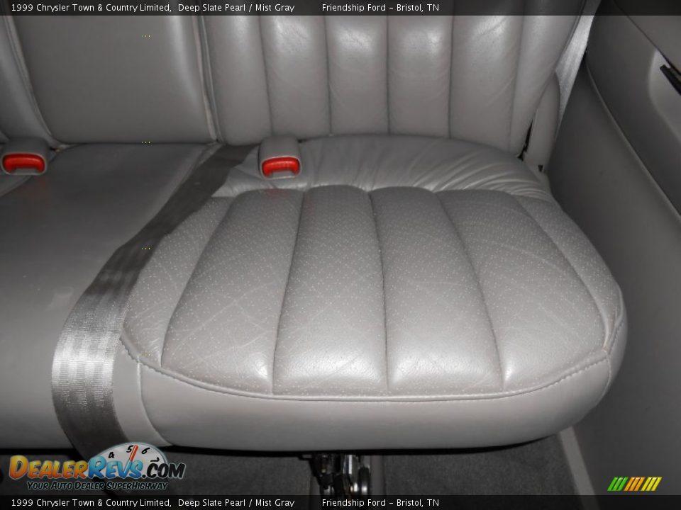 1999 Chrysler Town & Country Limited Deep Slate Pearl / Mist Gray Photo #18