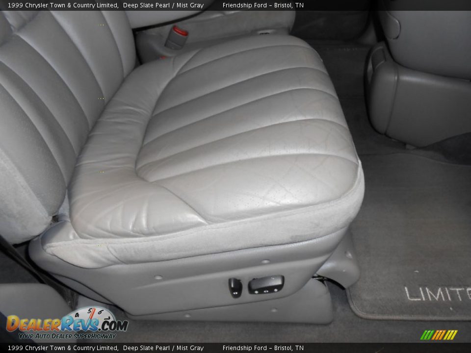 1999 Chrysler Town & Country Limited Deep Slate Pearl / Mist Gray Photo #22