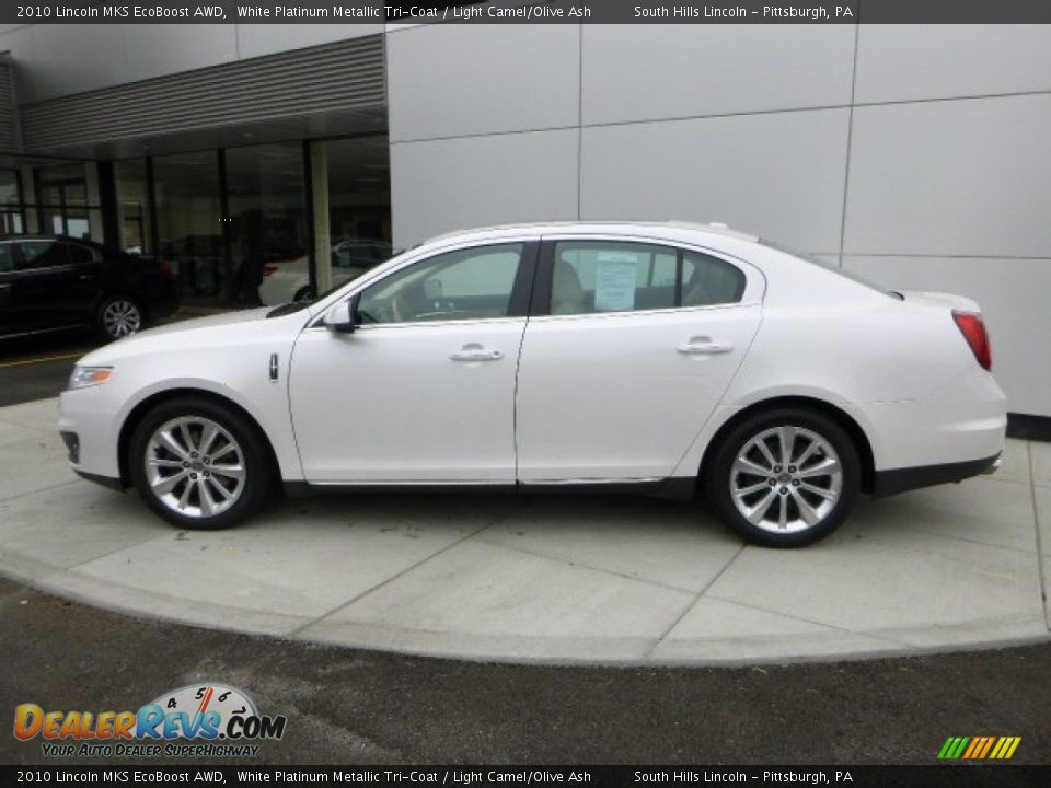 2010 Lincoln MKS EcoBoost AWD White Platinum Metallic Tri-Coat / Light Camel/Olive Ash Photo #2