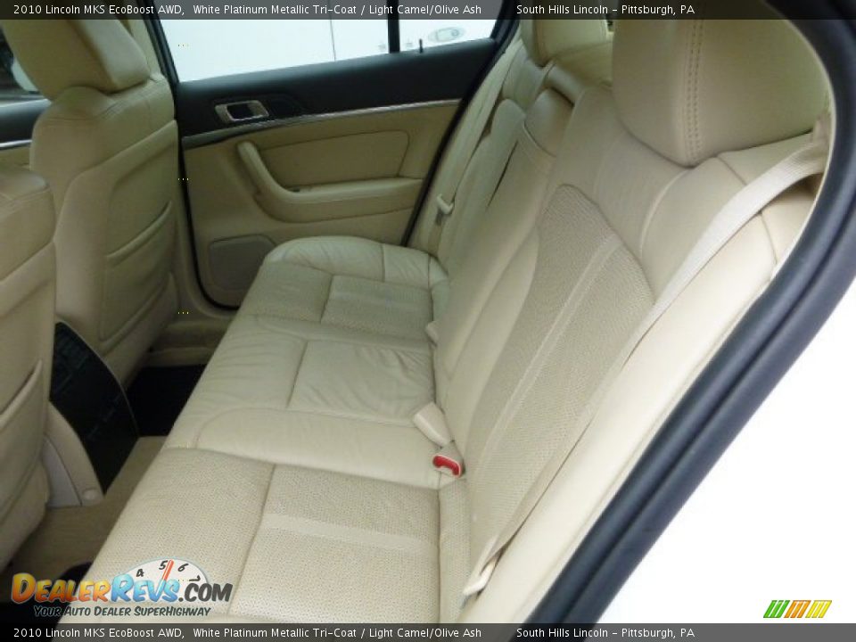 2010 Lincoln MKS EcoBoost AWD White Platinum Metallic Tri-Coat / Light Camel/Olive Ash Photo #16