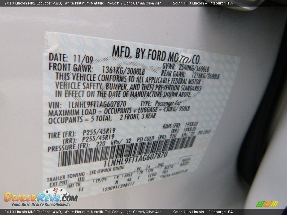 2010 Lincoln MKS EcoBoost AWD White Platinum Metallic Tri-Coat / Light Camel/Olive Ash Photo #23