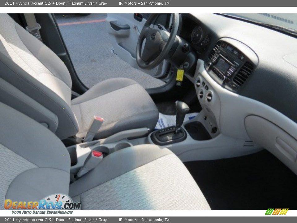 2011 Hyundai Accent GLS 4 Door Platinum Silver / Gray Photo #13
