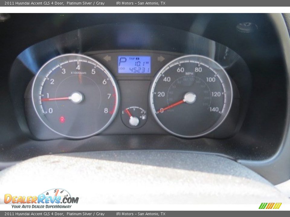 2011 Hyundai Accent GLS 4 Door Platinum Silver / Gray Photo #16