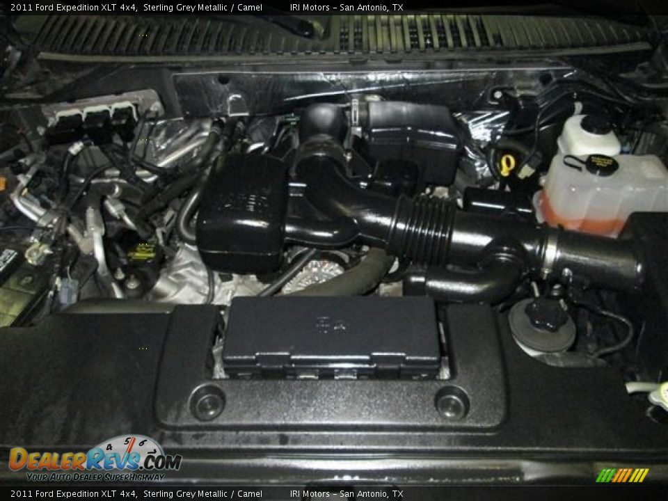 2011 Ford Expedition XLT 4x4 Sterling Grey Metallic / Camel Photo #24