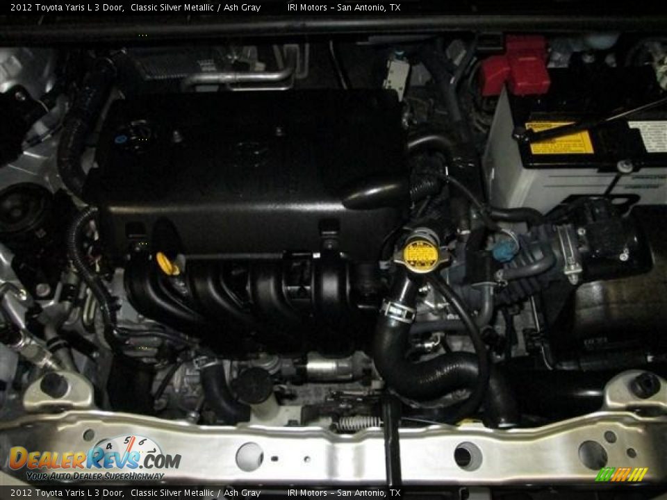 2012 Toyota Yaris L 3 Door Classic Silver Metallic / Ash Gray Photo #21