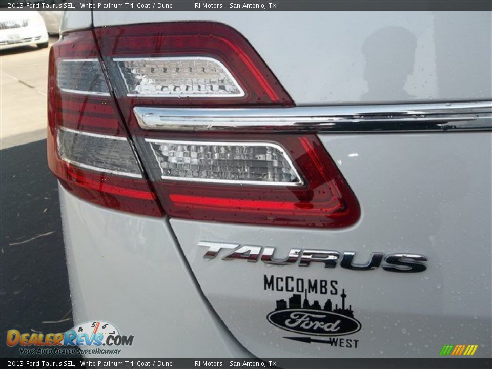 2013 Ford Taurus SEL White Platinum Tri-Coat / Dune Photo #7