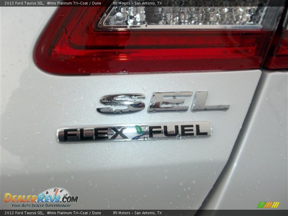2013 Ford Taurus SEL White Platinum Tri-Coat / Dune Photo #8