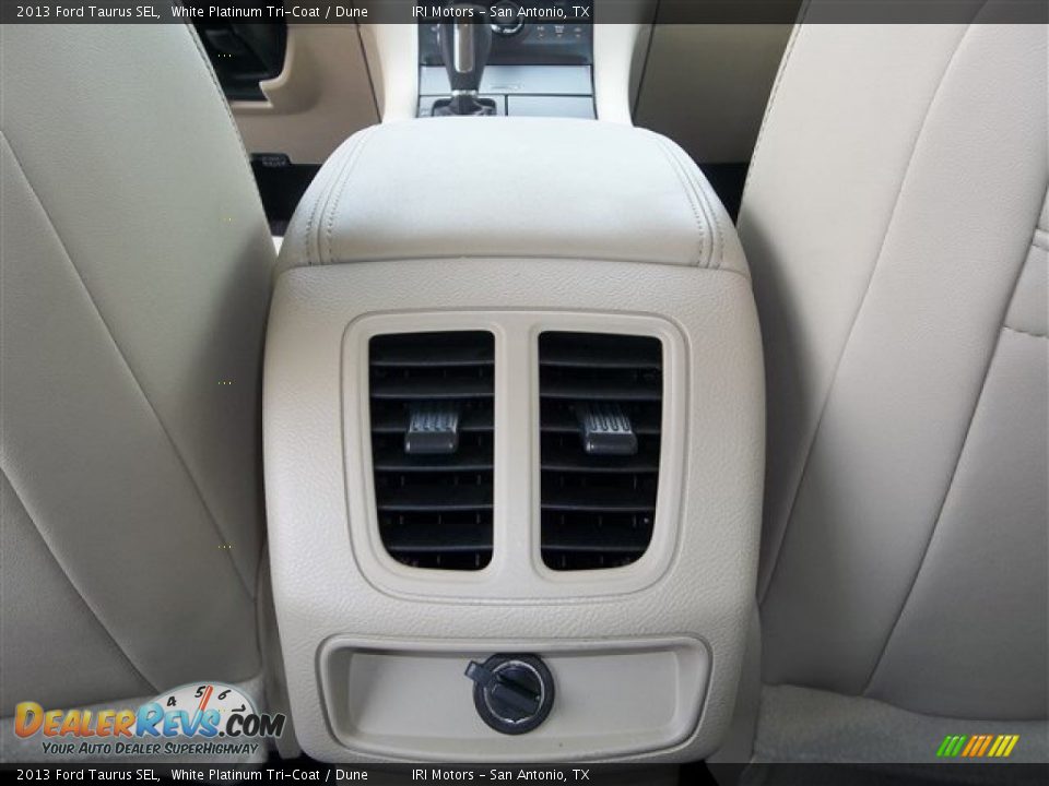 2013 Ford Taurus SEL White Platinum Tri-Coat / Dune Photo #19