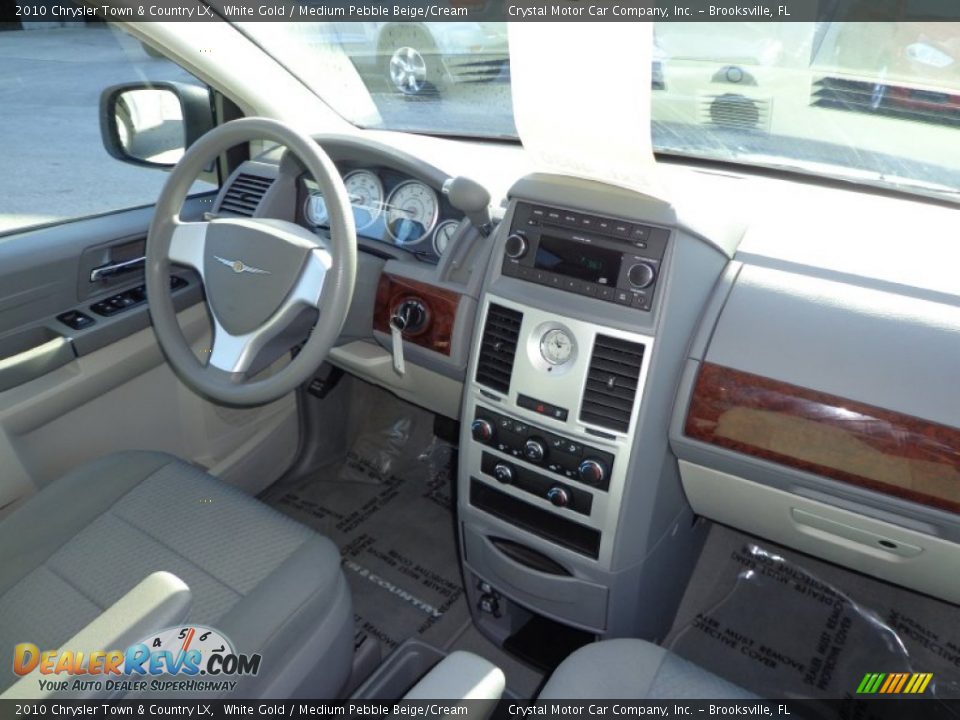 2010 Chrysler Town & Country LX White Gold / Medium Pebble Beige/Cream Photo #13