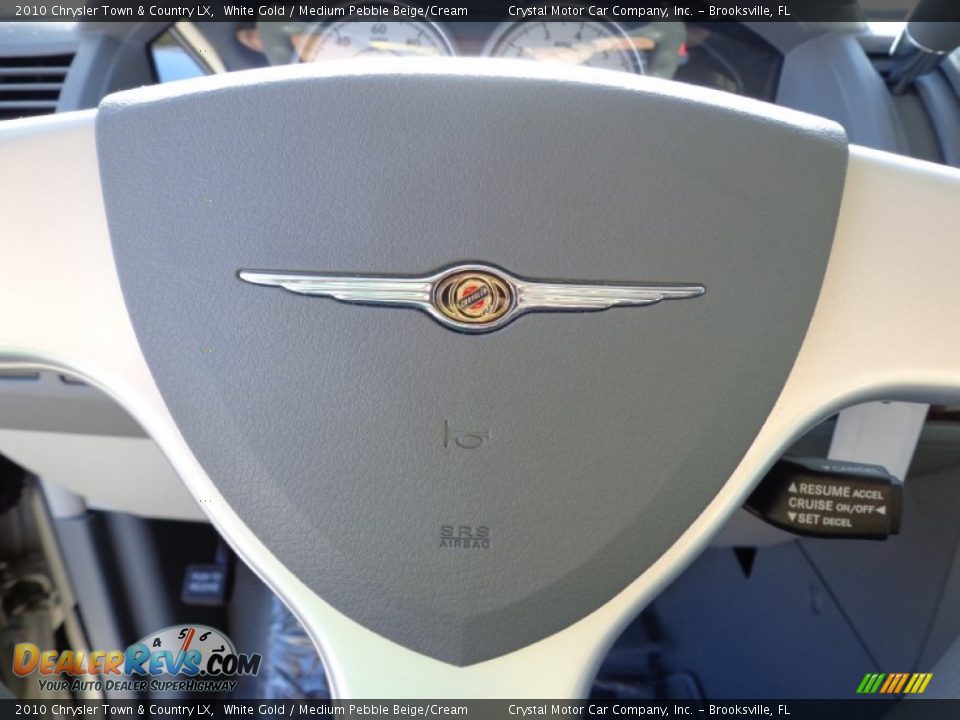 2010 Chrysler Town & Country LX White Gold / Medium Pebble Beige/Cream Photo #24