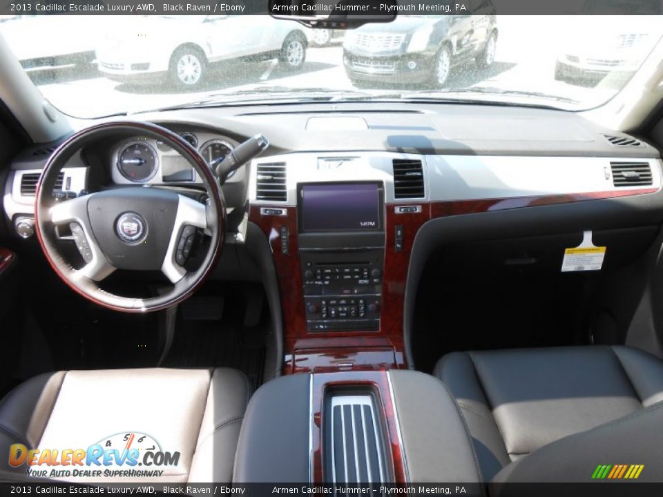 2013 Cadillac Escalade Luxury AWD Black Raven / Ebony Photo #10