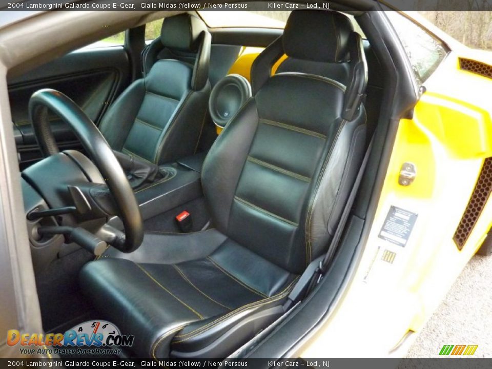 Front Seat of 2004 Lamborghini Gallardo Coupe E-Gear Photo #8