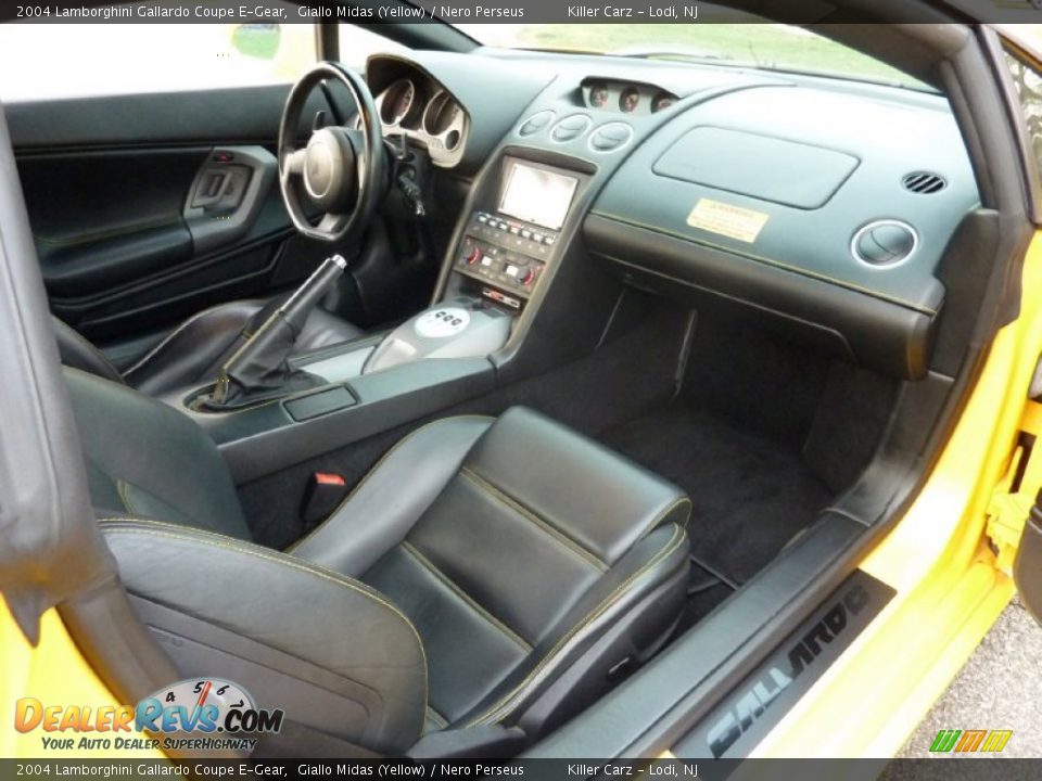 Dashboard of 2004 Lamborghini Gallardo Coupe E-Gear Photo #30