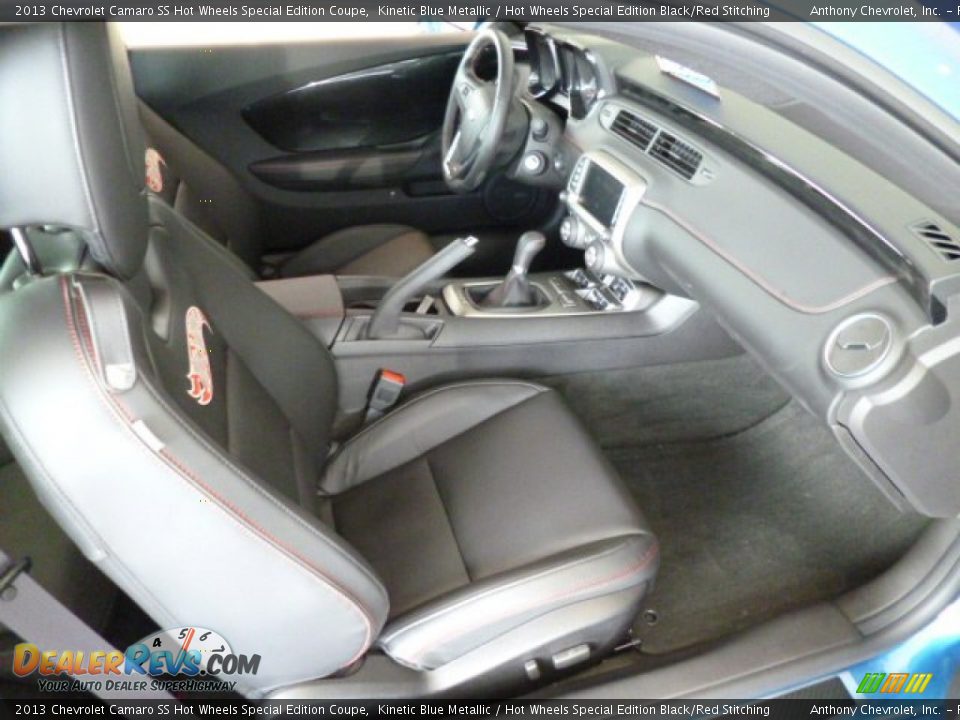 Hot Wheels Special Edition Black/Red Stitching Interior - 2013 Chevrolet Camaro SS Hot Wheels Special Edition Coupe Photo #10