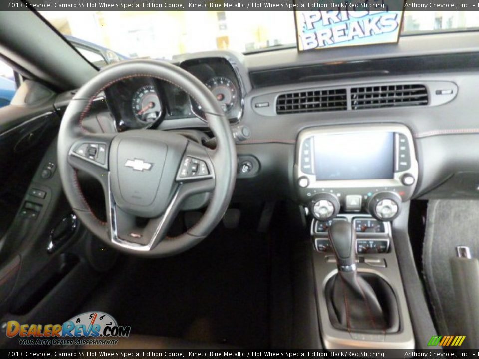 Dashboard of 2013 Chevrolet Camaro SS Hot Wheels Special Edition Coupe Photo #13