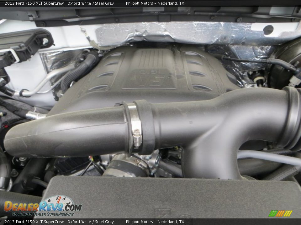 2013 Ford F150 XLT SuperCrew Oxford White / Steel Gray Photo #17