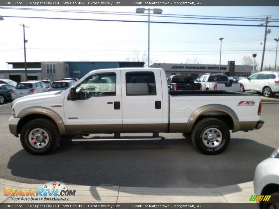 2005 Ford F250 Super Duty FX4 Crew Cab 4x4 Oxford White / Tan Photo #8