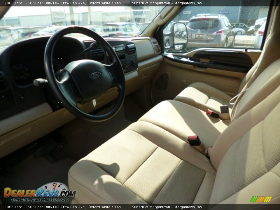 2005 Ford F250 Super Duty FX4 Crew Cab 4x4 Oxford White / Tan Photo #16