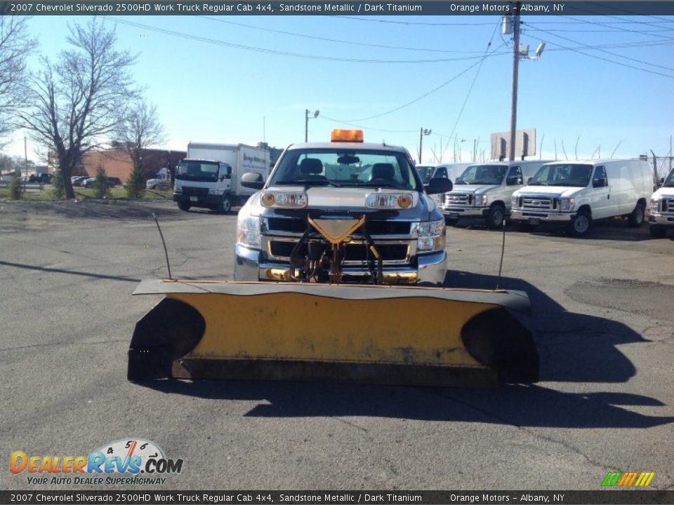2007 Chevrolet Silverado 2500HD Work Truck Regular Cab 4x4 Sandstone Metallic / Dark Titanium Photo #8
