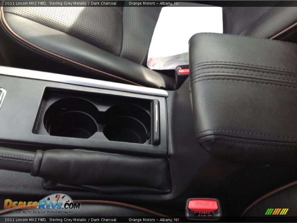 2011 Lincoln MKZ FWD Sterling Grey Metallic / Dark Charcoal Photo #22