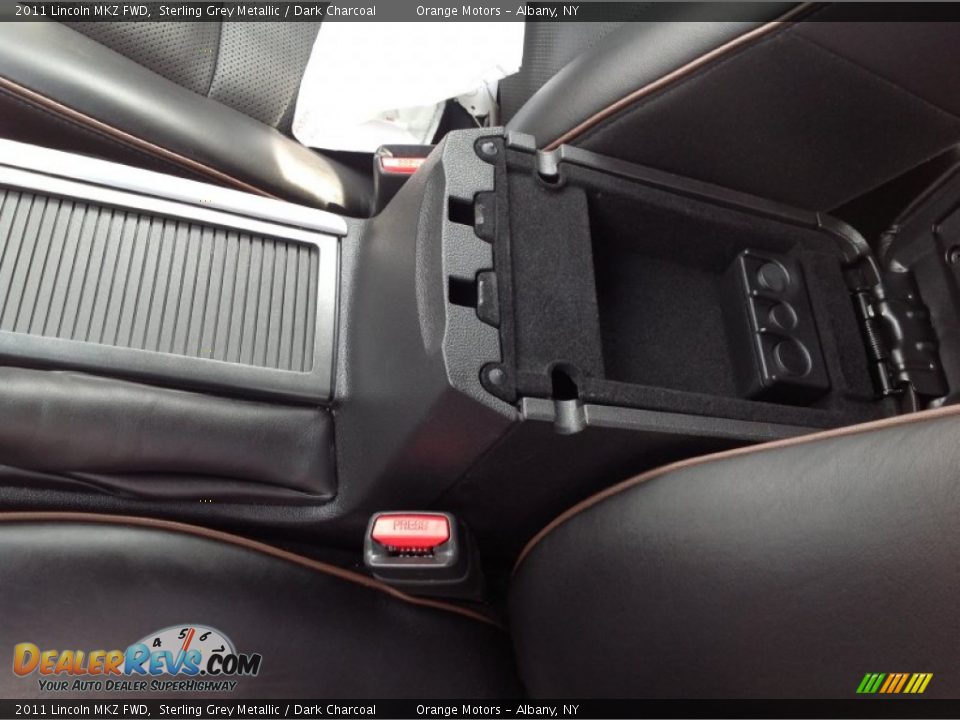 2011 Lincoln MKZ FWD Sterling Grey Metallic / Dark Charcoal Photo #23