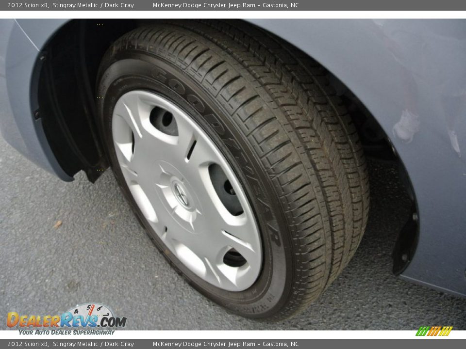 2012 Scion xB Stingray Metallic / Dark Gray Photo #25